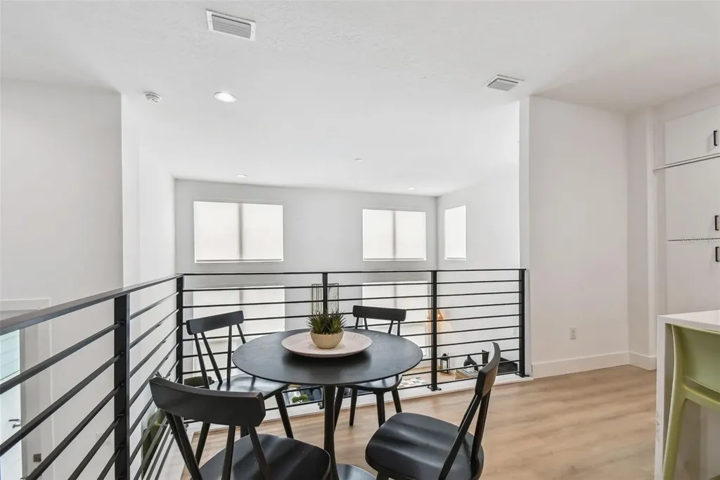 3840 Pompano Drive SE St Petersburg FL 33705