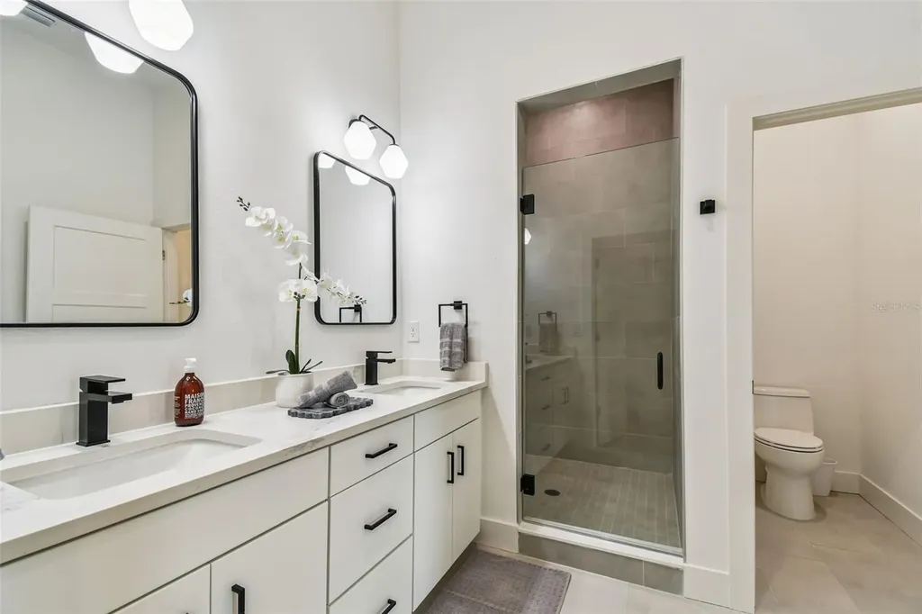 3840 Pompano Drive SE St Petersburg FL 33705