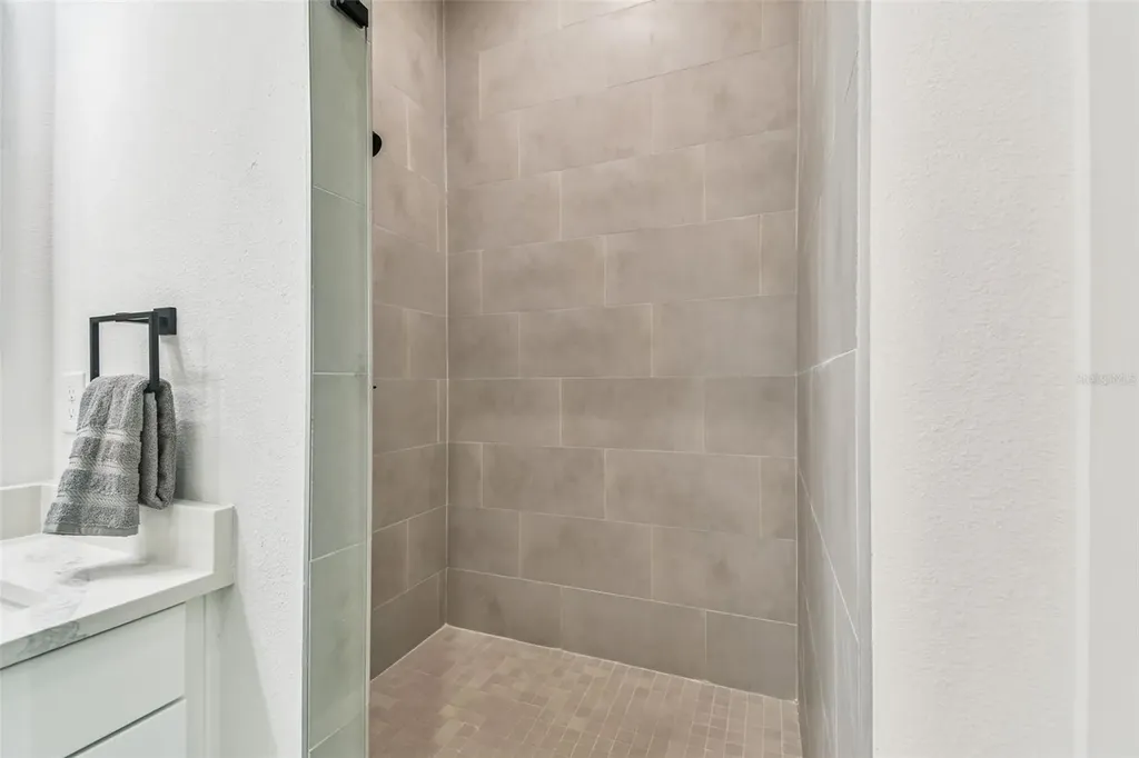 3840 Pompano Drive SE St Petersburg FL 33705