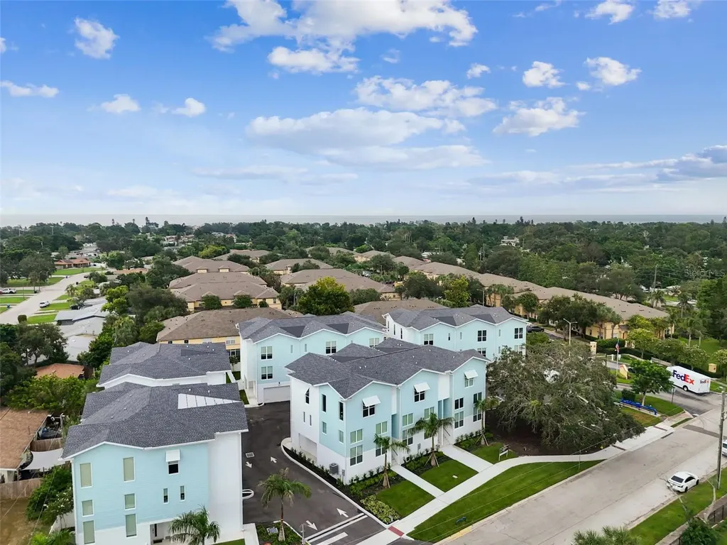 3840 Pompano Drive SE St Petersburg FL 33705