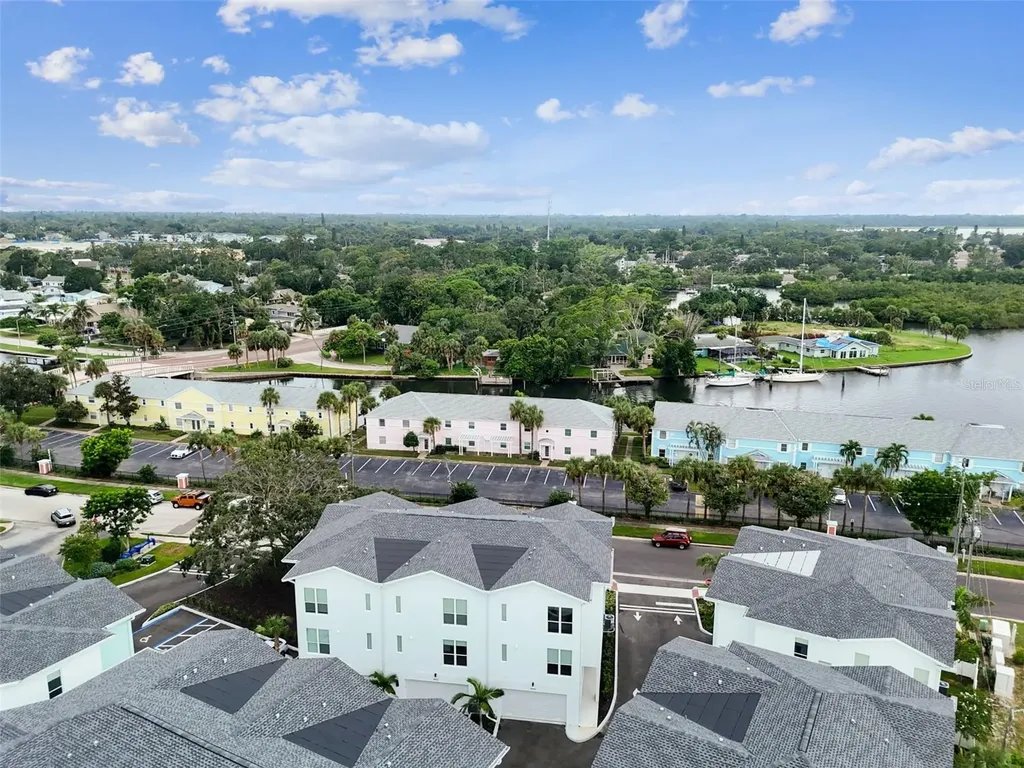 3840 Pompano Drive SE St Petersburg FL 33705