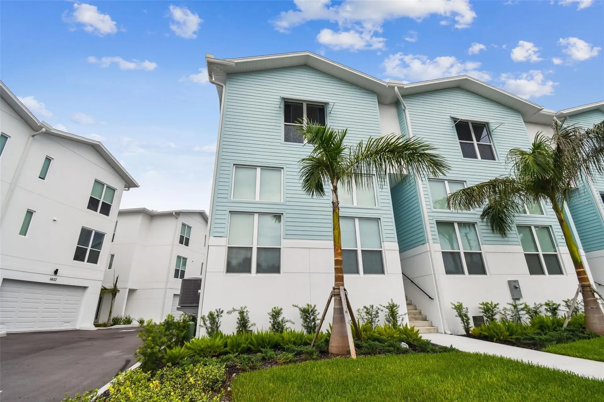 3840 Pompano Drive SE St Petersburg FL 33705