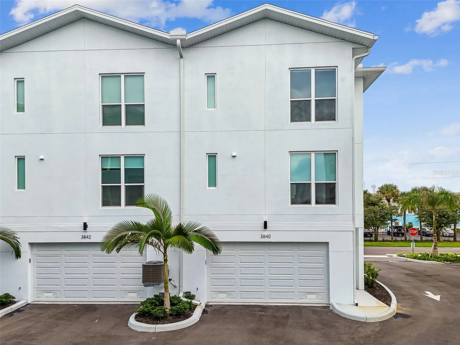 3840 Pompano Drive SE St Petersburg FL 33705