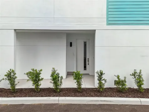3840 Pompano Drive SE St Petersburg FL 33705