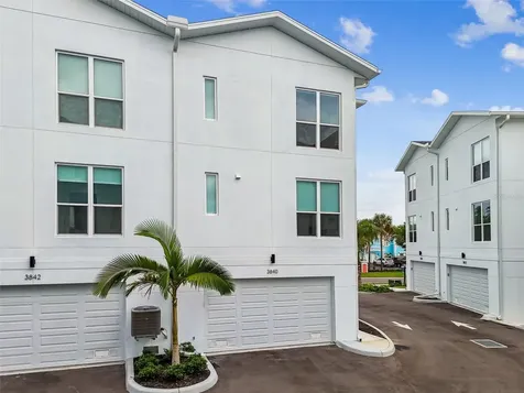 3840 Pompano Drive SE St Petersburg FL 33705