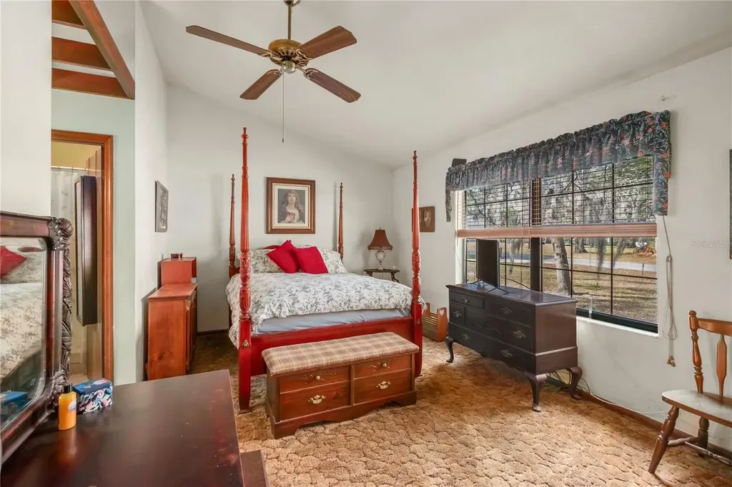 2560 NE 46 Lane Ocala FL 34479