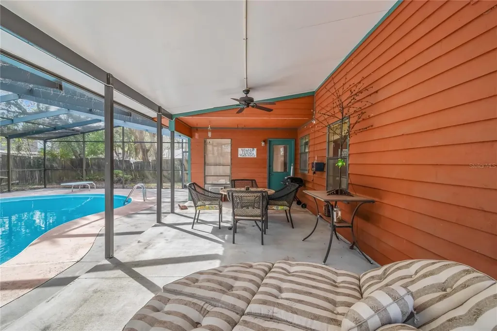 2560 NE 46 Lane Ocala FL 34479