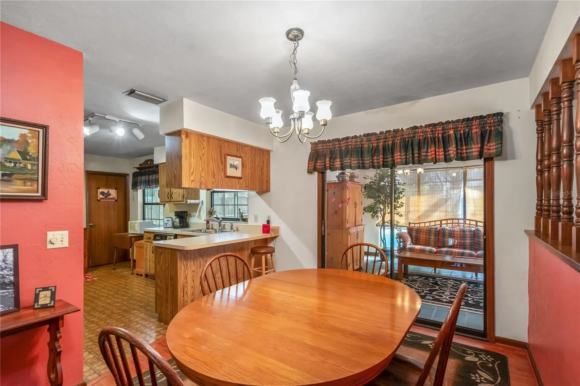 2560 NE 46 Lane Ocala FL 34479