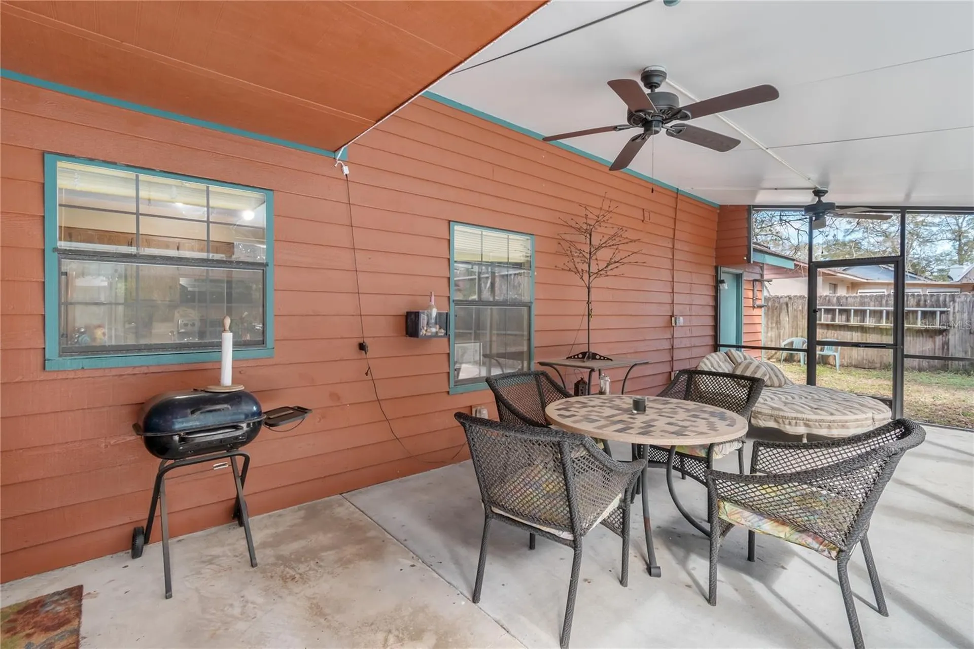 2560 NE 46 Lane Ocala FL 34479