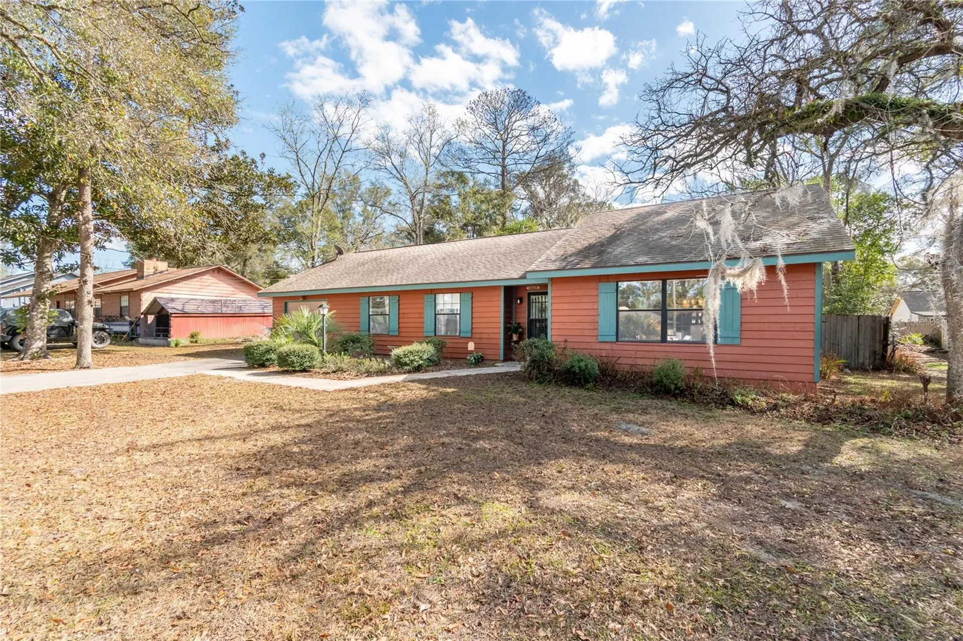 2560 NE 46 Lane Ocala FL 34479