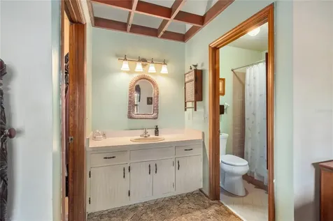 2560 NE 46 Lane Ocala FL 34479