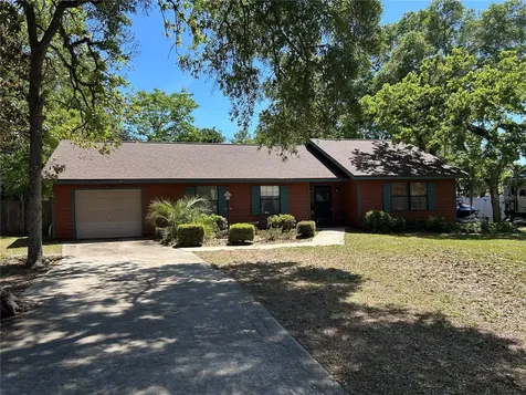 2560 NE 46 Lane Ocala FL 34479