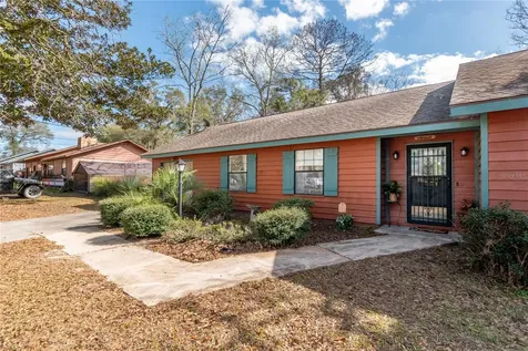 2560 NE 46 Lane Ocala FL 34479