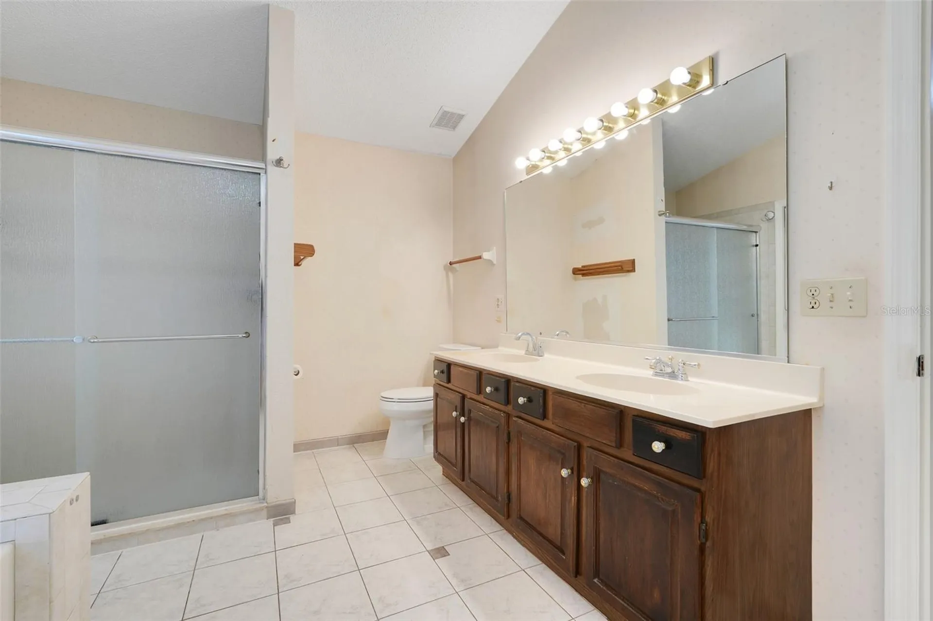 6219 Merridith Erin Lane Orlando FL 32819