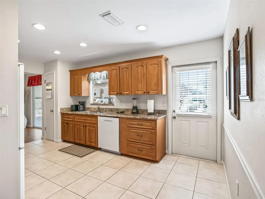 2003 Tweed Court Leesburg FL 34788
