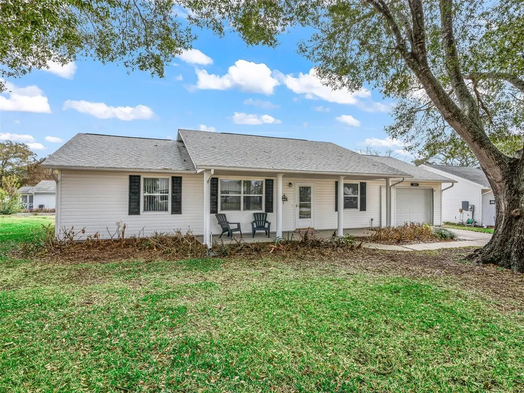 2003 Tweed Court Leesburg FL 34788