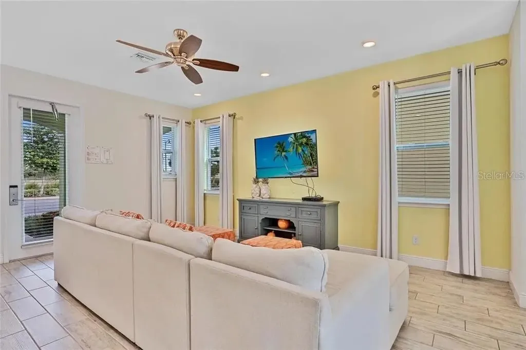 2960 Salted Rim Road Kissimmee FL 34747