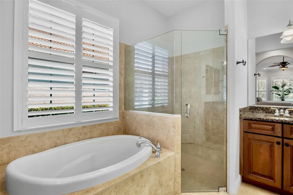 5013 Hanging Moss Lane Sarasota FL 34238