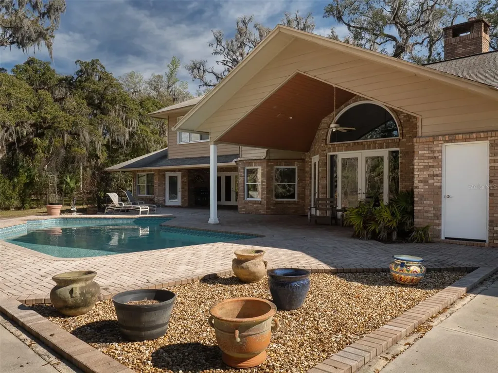 4986 SW 7th Avenue Road Ocala FL 34471