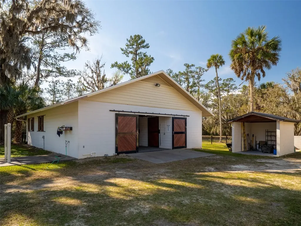 4986 SW 7th Avenue Road Ocala FL 34471