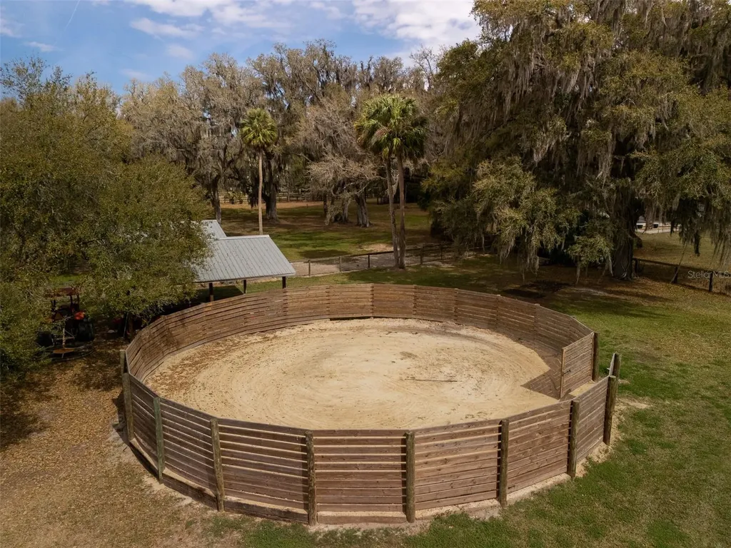 4986 SW 7th Avenue Road Ocala FL 34471