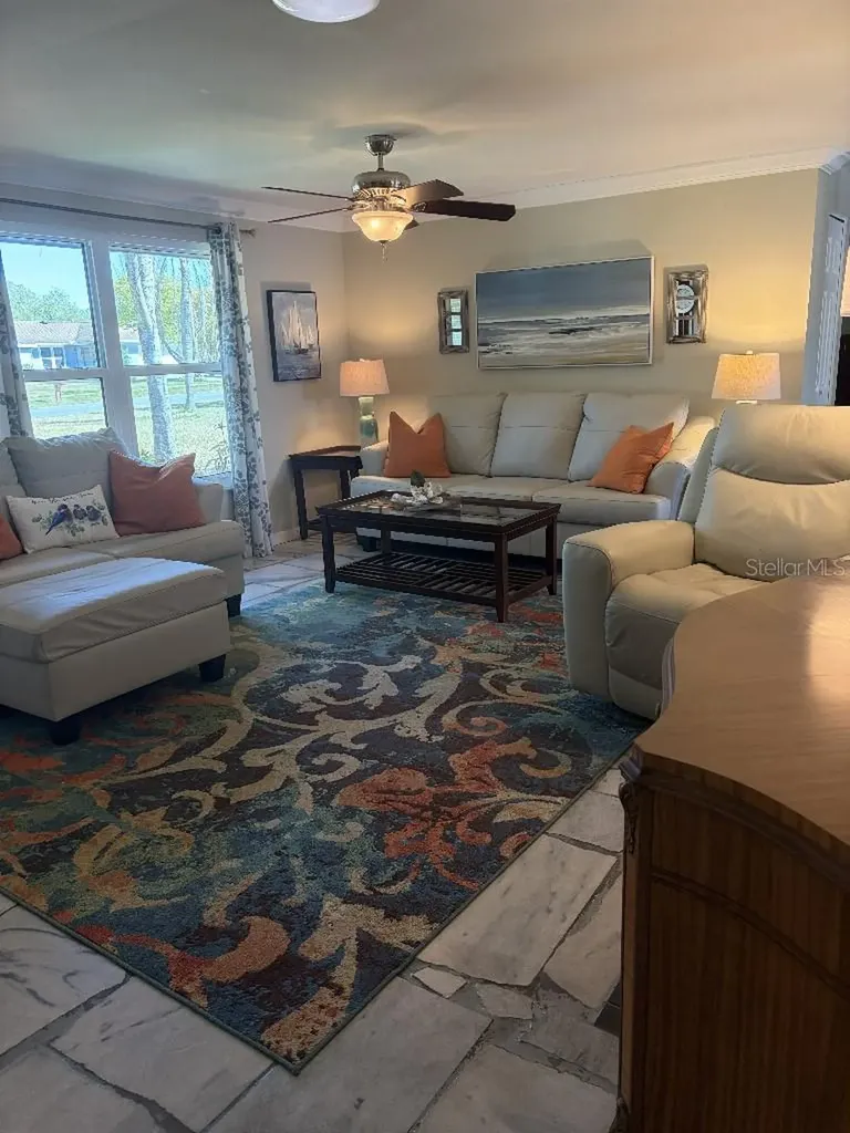 408 Lakeview Drive Oldsmar FL 34677