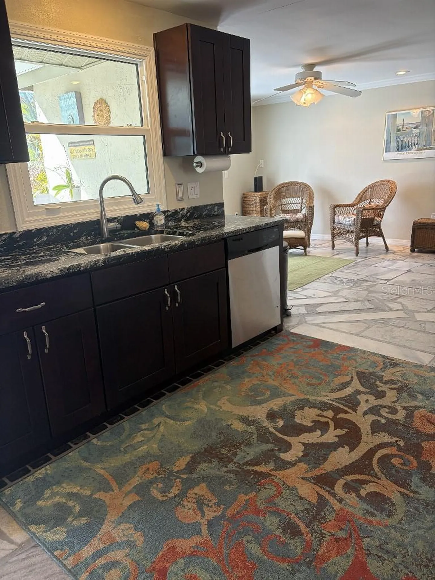 408 Lakeview Drive Oldsmar FL 34677