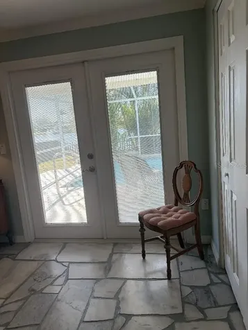 408 Lakeview Drive Oldsmar FL 34677