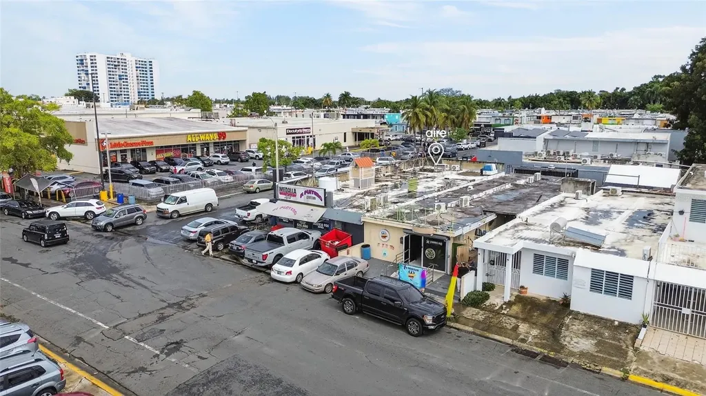 Avenue Boulevard Monroig Urb. La Rosaleda Ea10 Toa Baja PR 00949