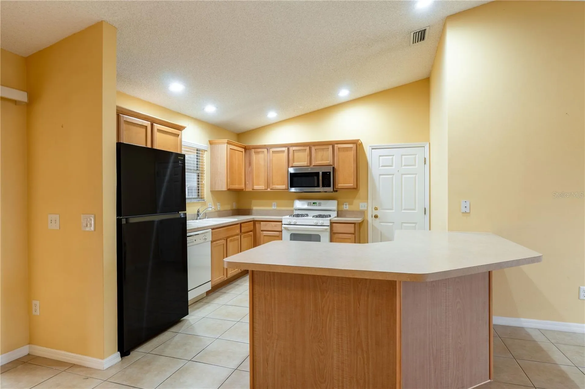 1994 Orangeburg Terrace The Villages FL 32162