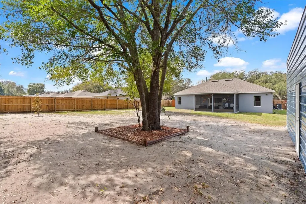 41428 Tarpon Avenue Umatilla FL 32784
