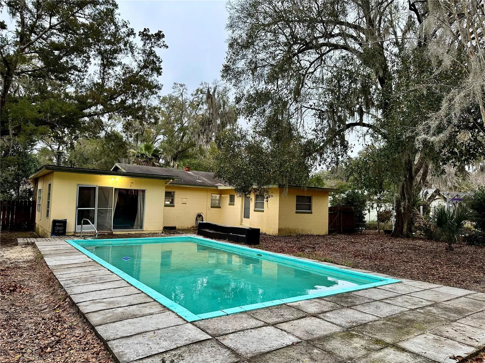 424 W Hogle Avenue Deland FL 32720