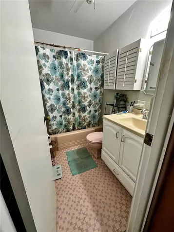 424 W Hogle Avenue Deland FL 32720