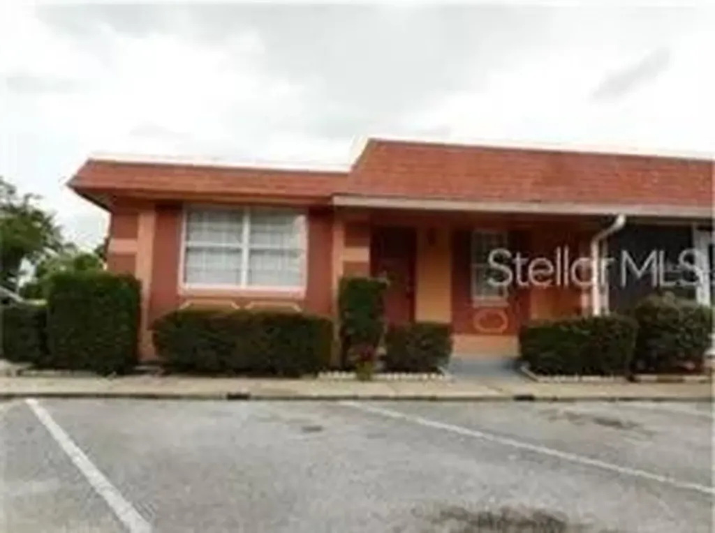 2929 W Oak Ridge Road Orlando FL 32809