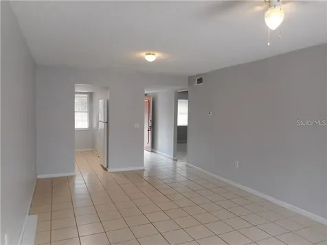 2929 W Oak Ridge Road Orlando FL 32809