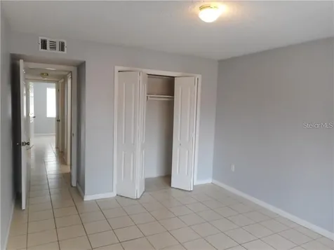 2929 W Oak Ridge Road Orlando FL 32809