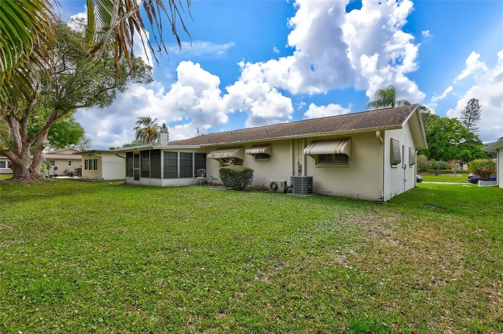 2955 Briar Cliff Drive Palm Harbor FL 34684