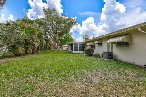 2955 Briar Cliff Drive Palm Harbor FL 34684
