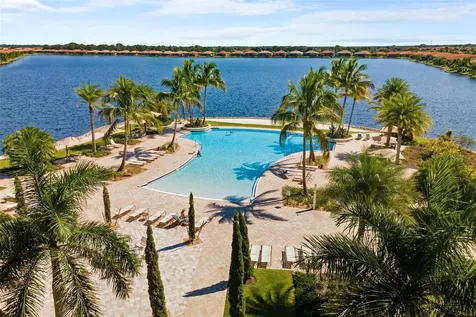 108 Maraviya Boulevard Nokomis FL 34275