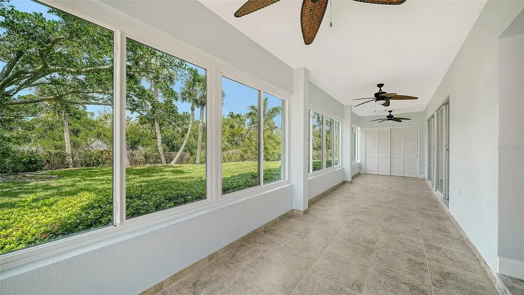 225 Hourglass Way Sarasota FL 34242