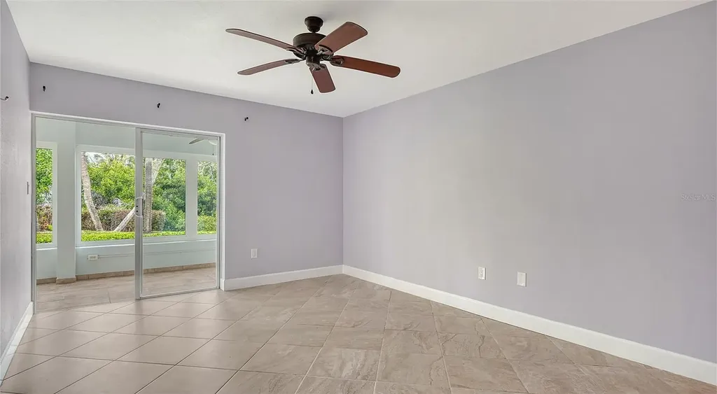 225 Hourglass Way Sarasota FL 34242