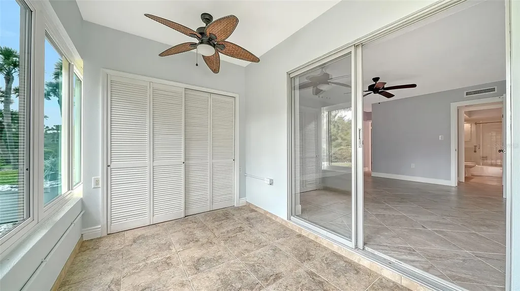 225 Hourglass Way Sarasota FL 34242