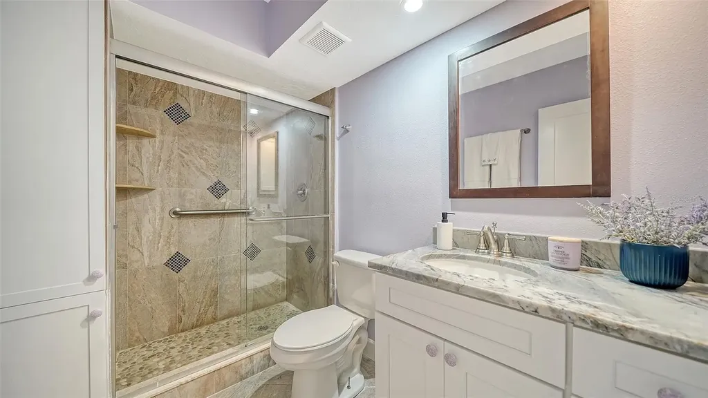 225 Hourglass Way Sarasota FL 34242