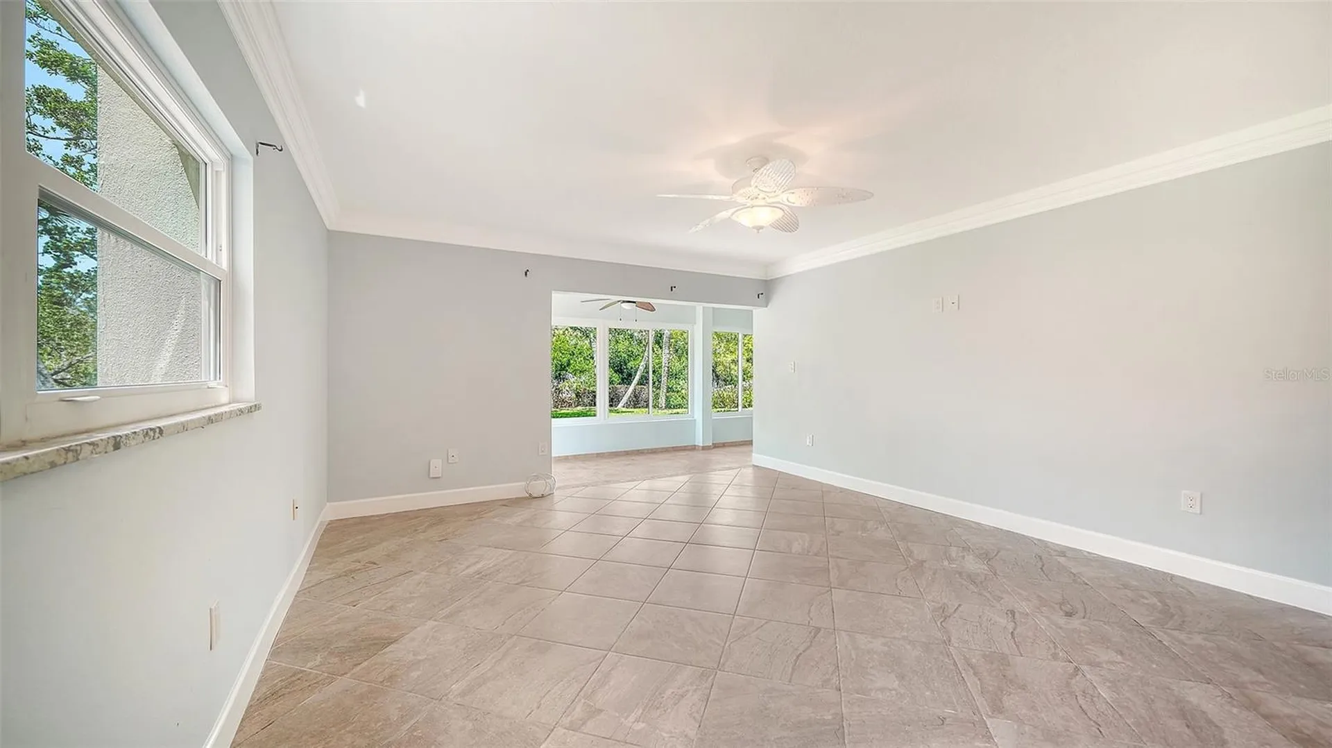 225 Hourglass Way Sarasota FL 34242