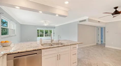 225 Hourglass Way Sarasota FL 34242