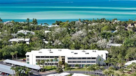 225 Hourglass Way Sarasota FL 34242