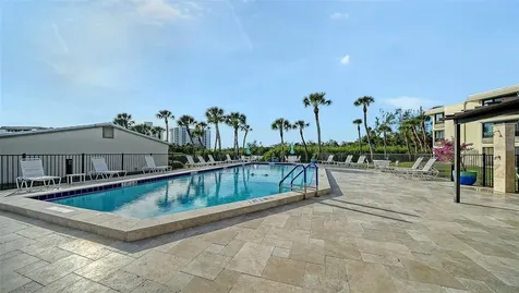225 Hourglass Way Sarasota FL 34242