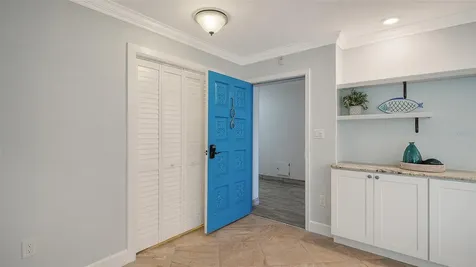 225 Hourglass Way Sarasota FL 34242