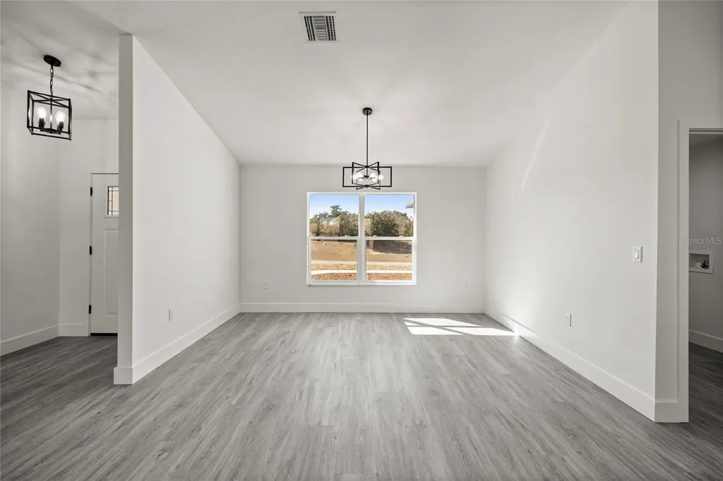 9989 SW 42nd Avenue Ocala FL 34476