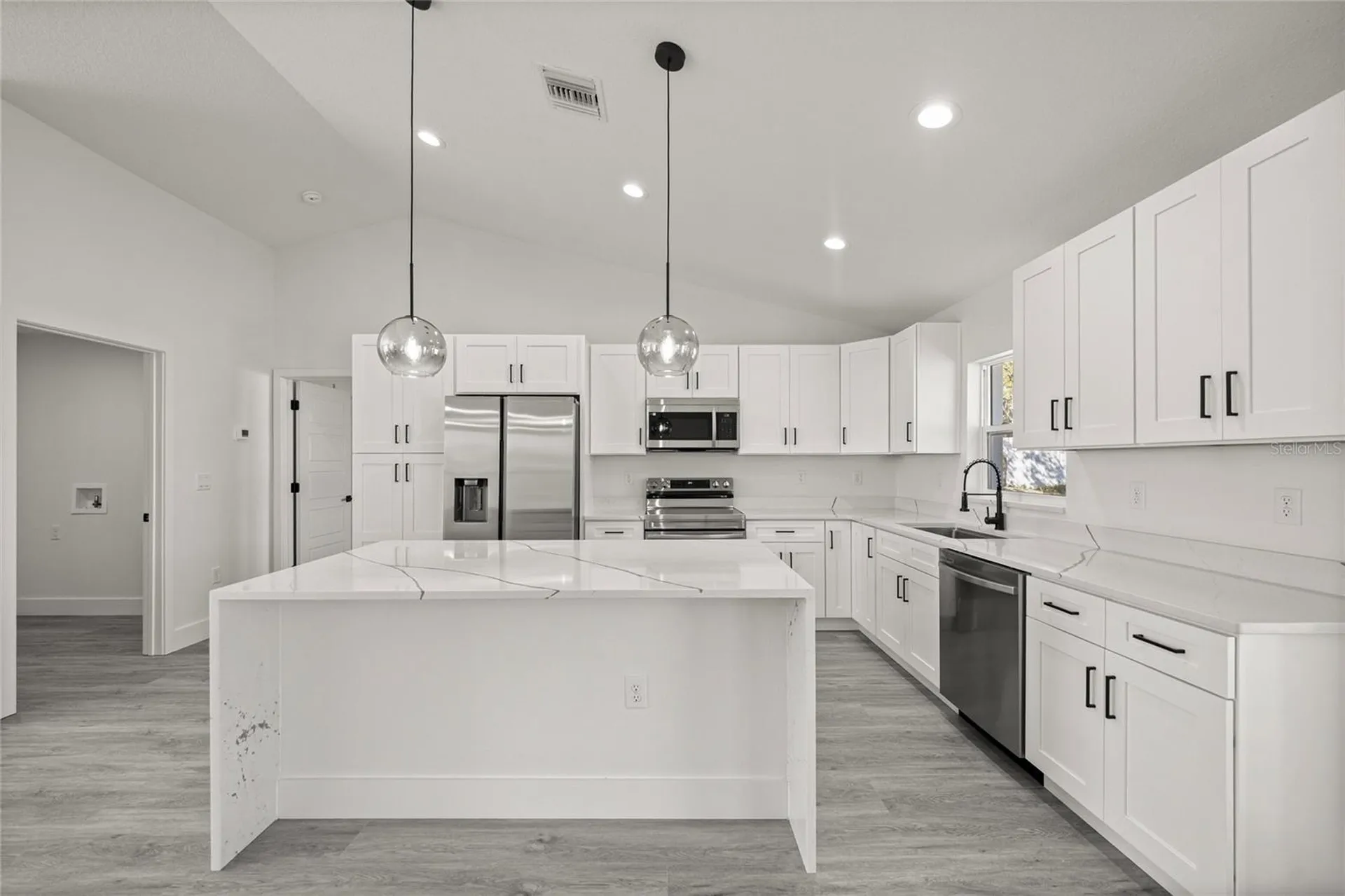 9989 SW 42nd Avenue Ocala FL 34476